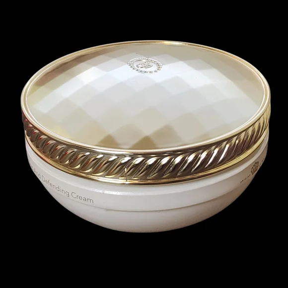 JAR Glass Empty TRESOR RARE w/Gold Lid Perfect For Some New Cream Or Small Items - Picture 7 of 9